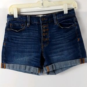 Mudd cuffed shorts